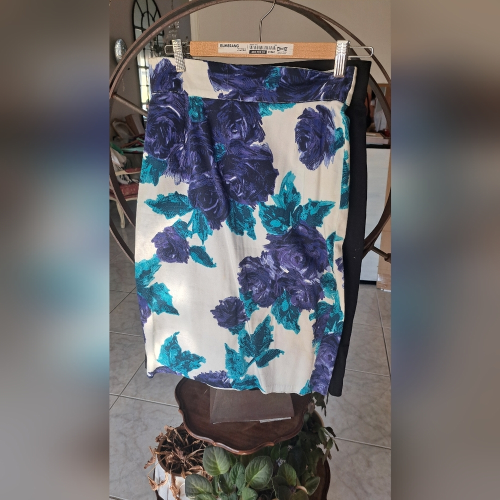 Floral Print pencil skirt pinup couture pug medium